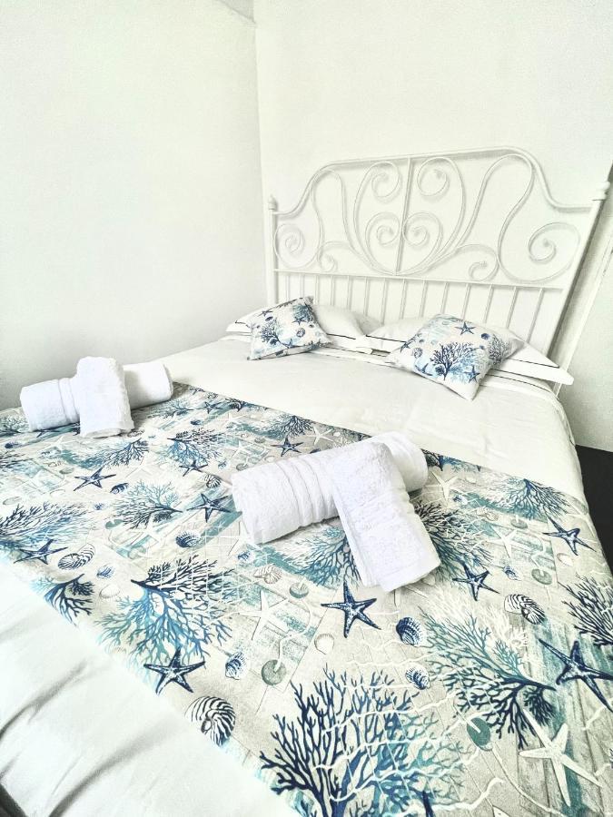Cozy Loft Marina View Apartman Savona Kültér fotó
