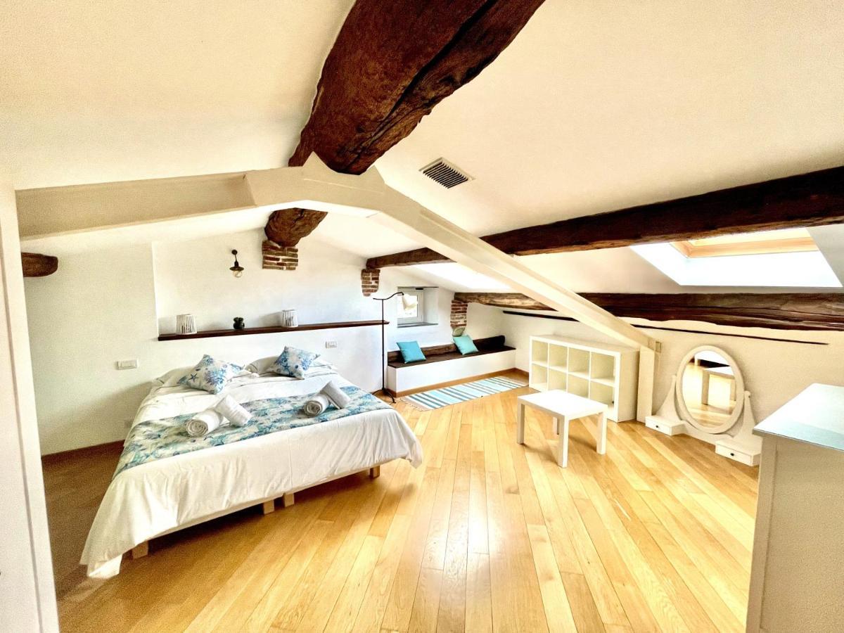 Cozy Loft Marina View Apartman Savona Kültér fotó