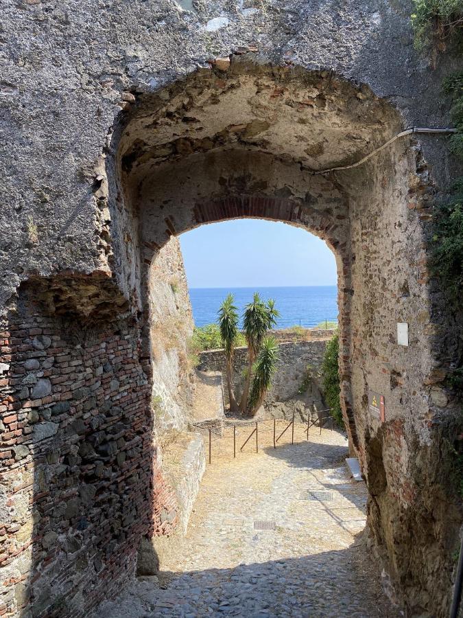 Cozy Loft Marina View Apartman Savona Kültér fotó