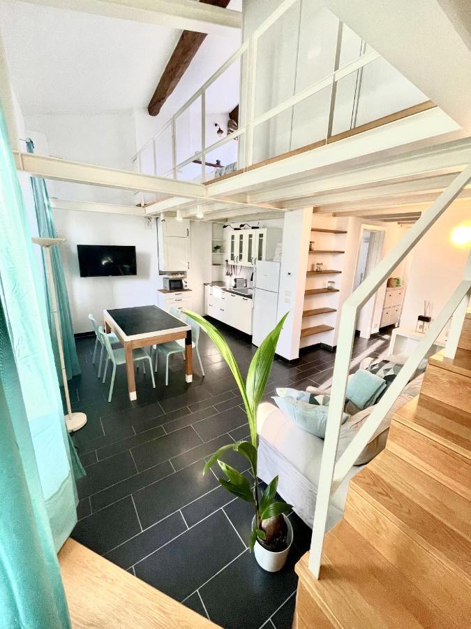 Cozy Loft Marina View Apartman Savona Kültér fotó